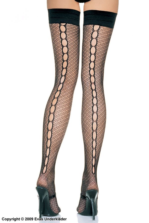 Thigh high stockings with keyhole back seam